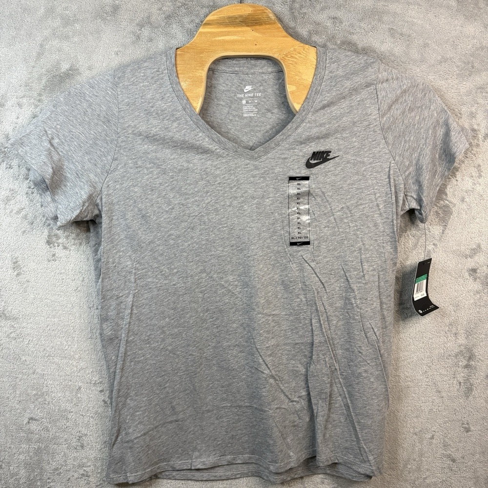 Nike The Nike Tee Women's X-Large T-Shirt Gray with Black Logo Short‎ Sleeve NWT